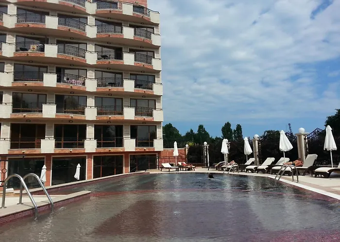 River Park Menada * ساني بيتش