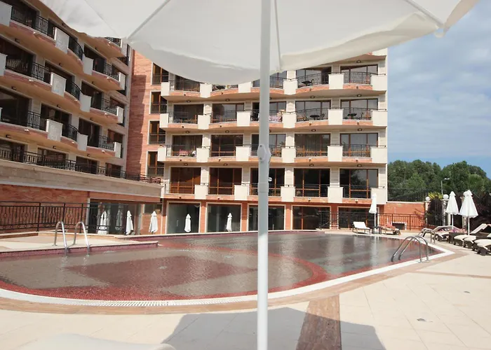 River Park Menada شقة