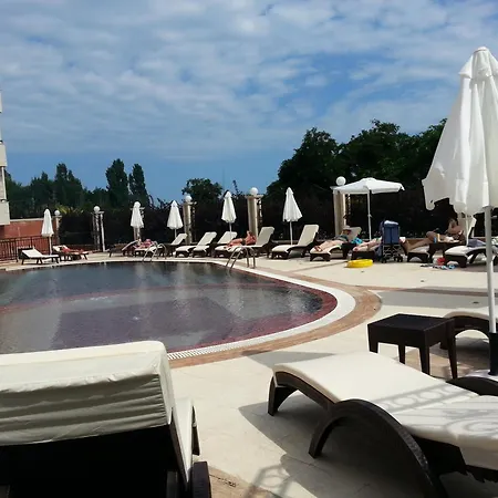 River Park Menada Lägenhet Slăntjev Brjag